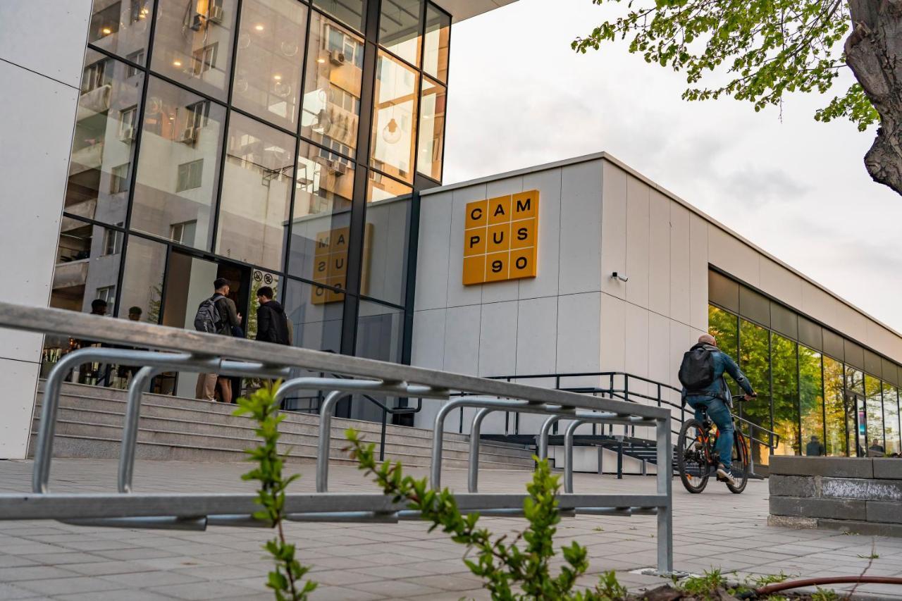 Hotel Campus 90 - Free Parking Várna Kültér fotó