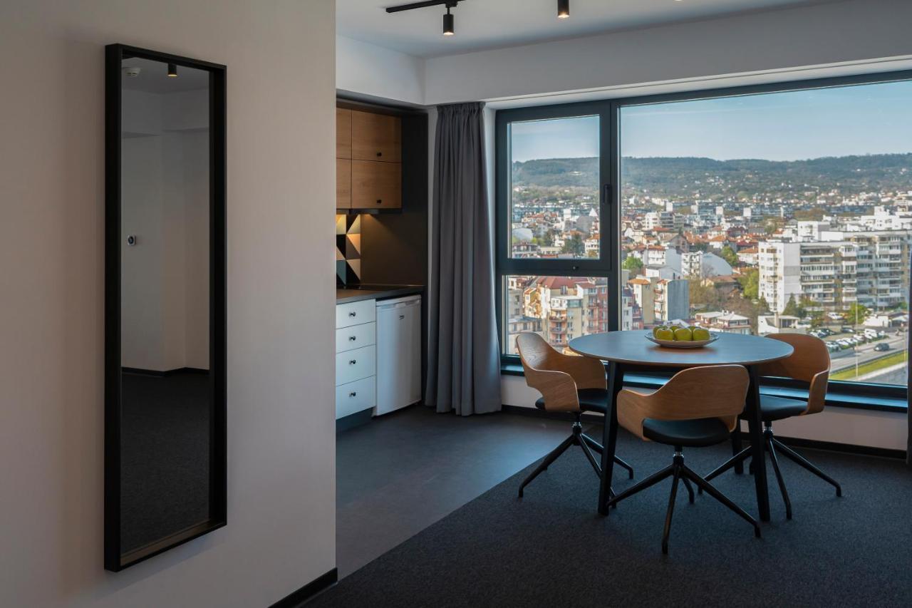 Hotel Campus 90 - Free Parking Várna Kültér fotó