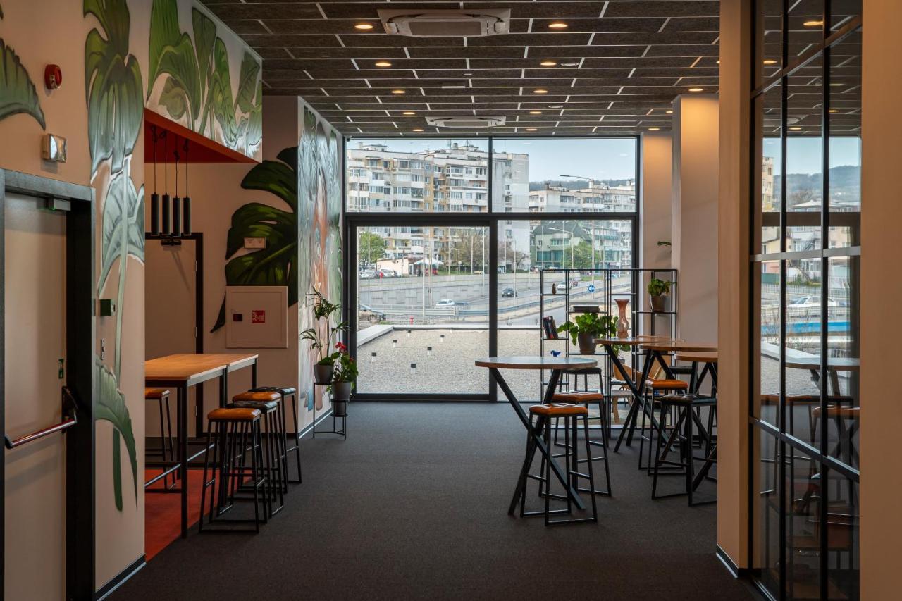 Hotel Campus 90 - Free Parking Várna Kültér fotó