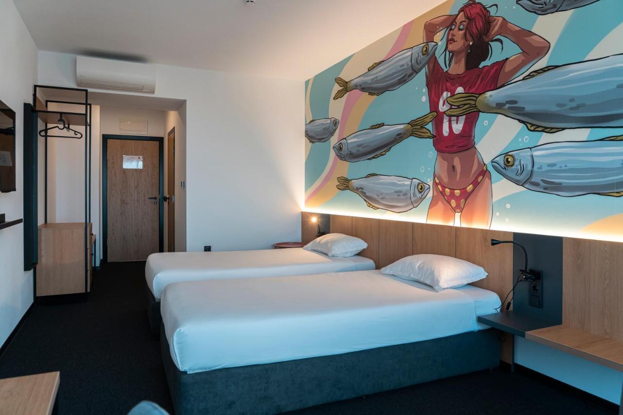 Hotel Campus 90 - Free Parking Várna Kültér fotó